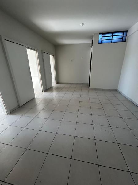 Sobreloja no centro de Sarandi - Rua Taí, 643. Sobreloja 09 e 10